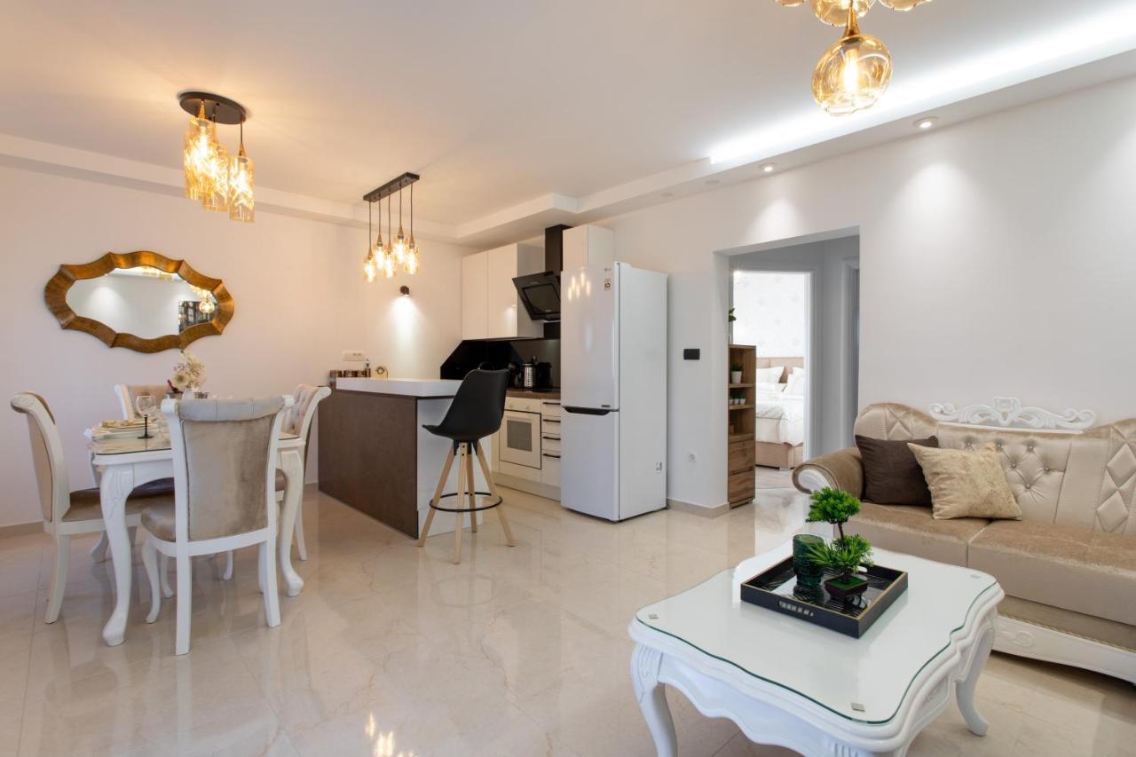 Villa Padre Podstrana Exteriér fotografie