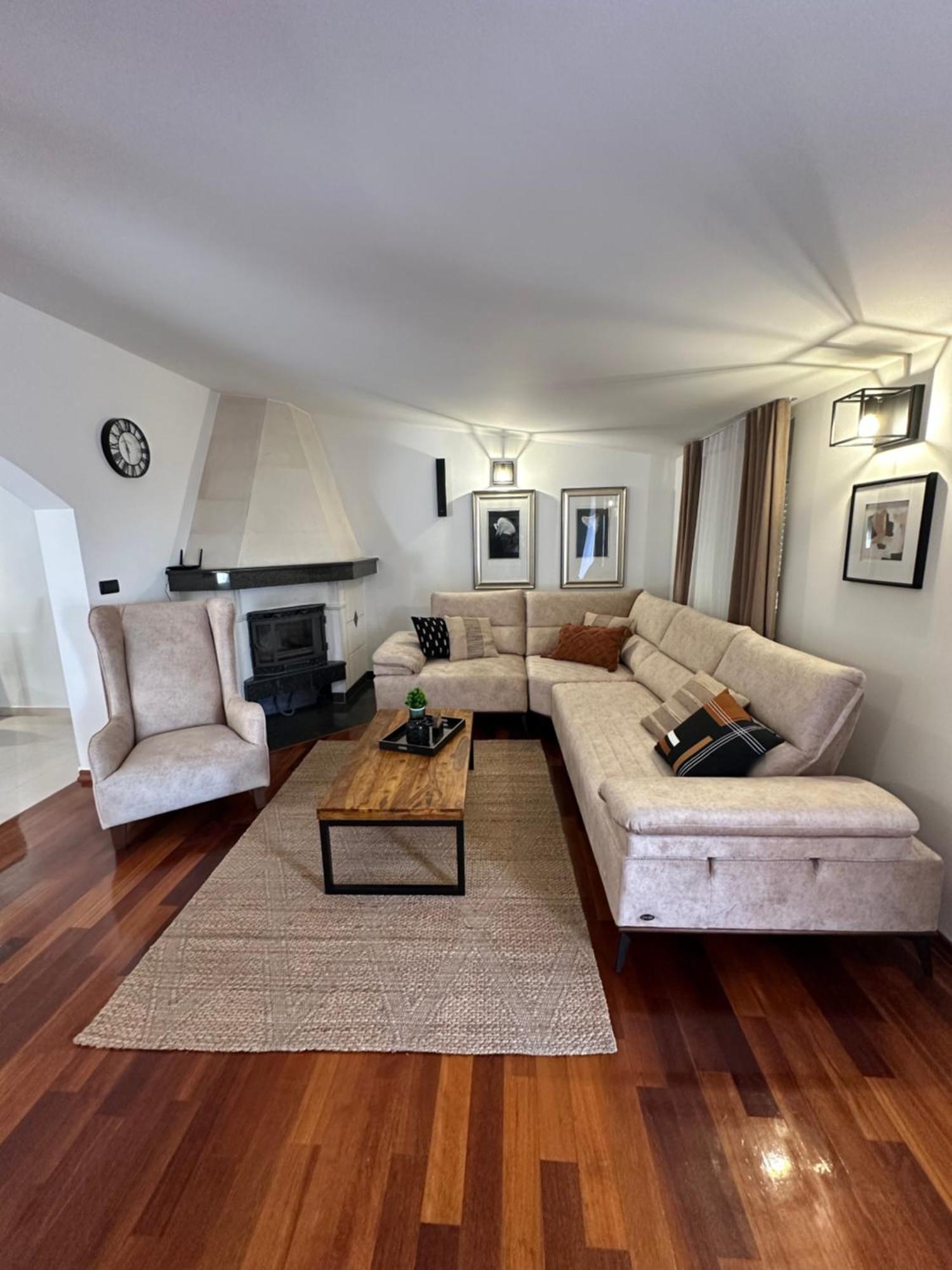 Villa Padre Podstrana Exteriér fotografie